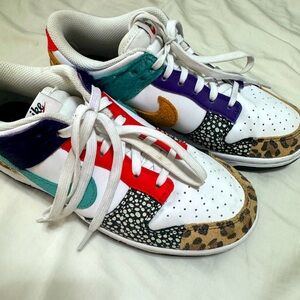 women’s dunk low SE safari mix 8.5